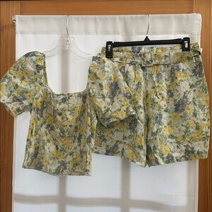 Abercrombie & Fitch floral linen set (top and shorts)